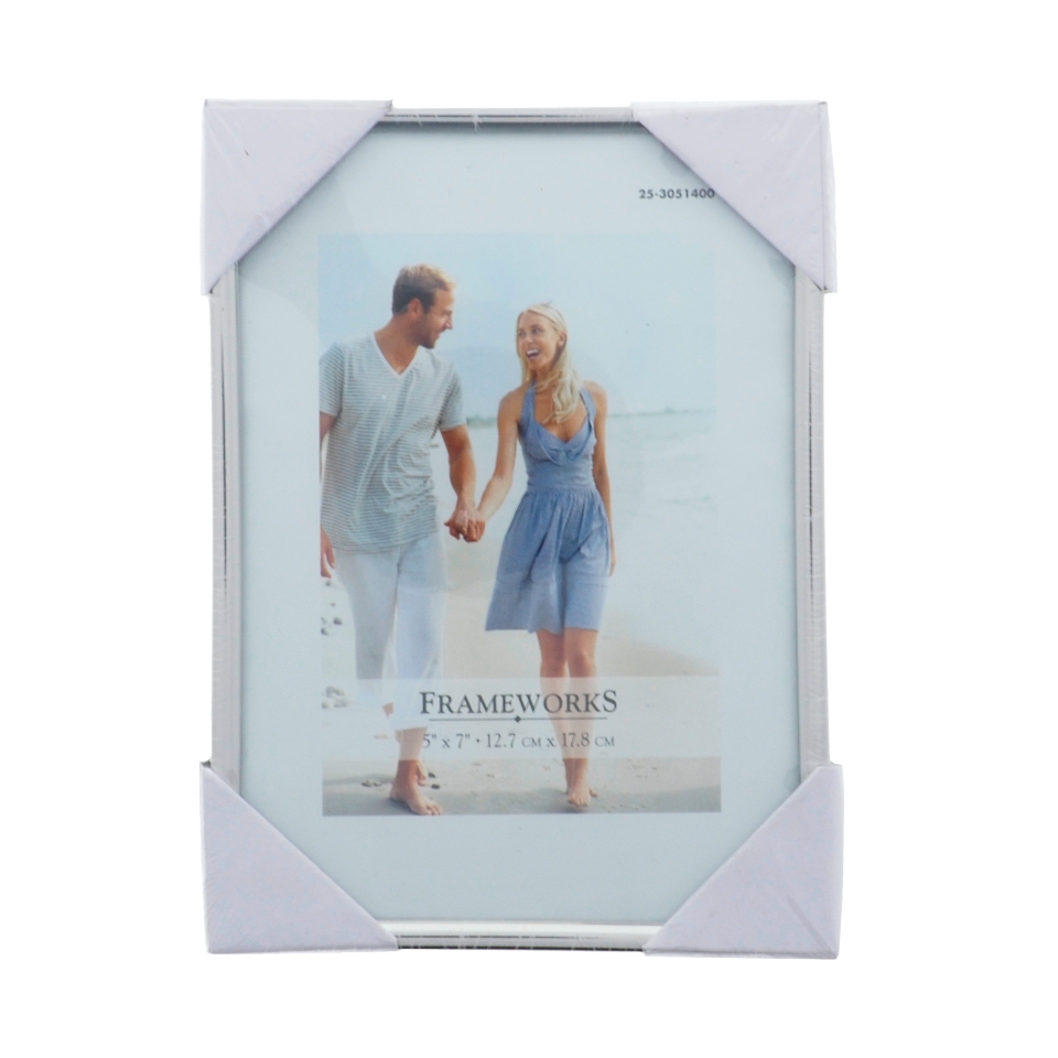 Cadre photo métallique 5'' x 7'' (Styles assortis)